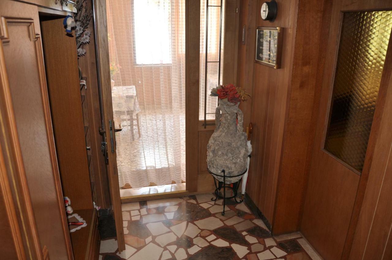 Villa Delfina Подгора Екстер'єр фото
